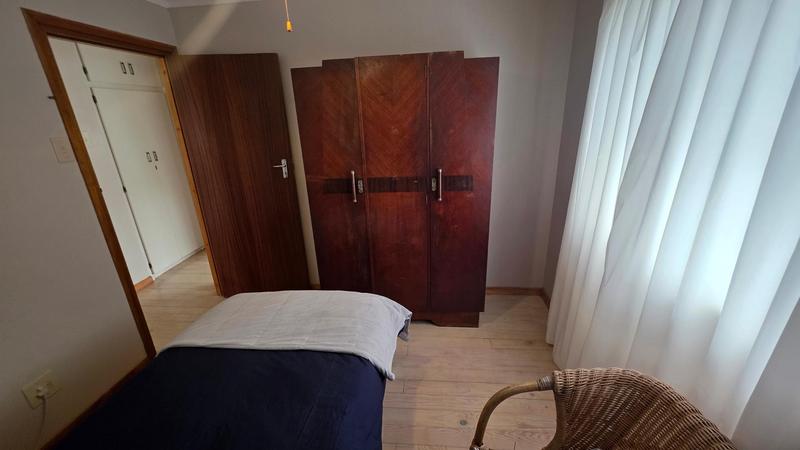 5 Bedroom Property for Sale in Glentana Western Cape